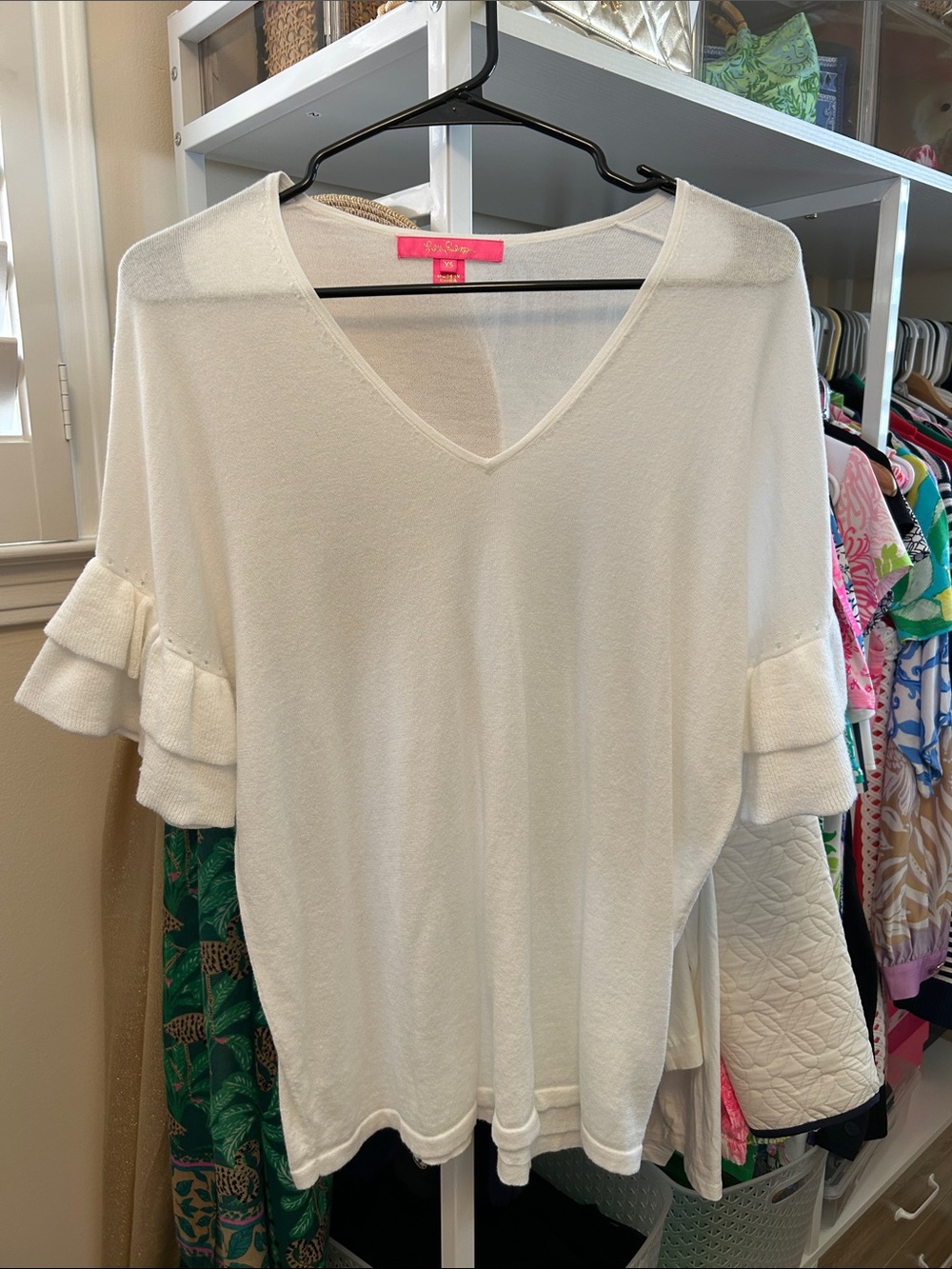 Lilly Pulitzer White V-Neck Knit Top